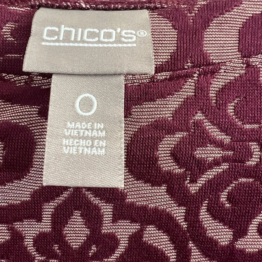 Chicos Damask Medallion Knit Top Burgundy Mauve 3/4 Sleeve Boat Neck Size‎ 0 S - Picture 3 of 4